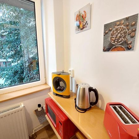 Laroka House Cosy Studio Universitate Bukarest Exterior foto