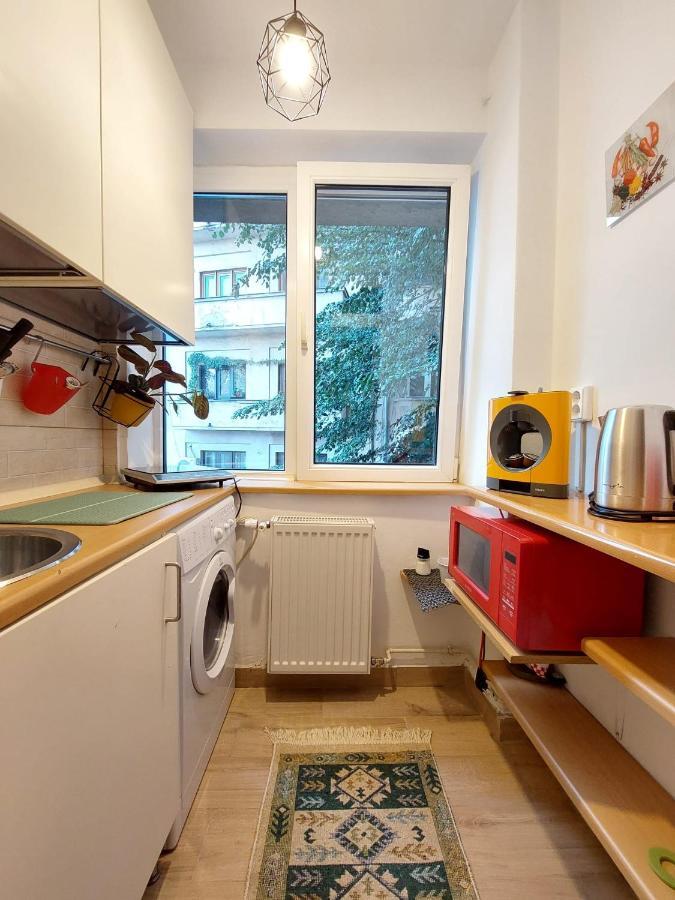 Laroka House Cosy Studio Universitate Bukarest Exterior foto